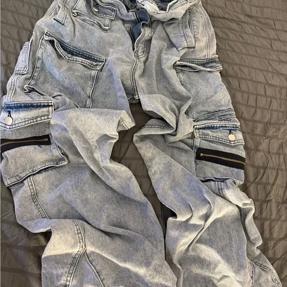 EB Denim Light Wash Wide Leg Cargo Jeans - Picture 7 of 9